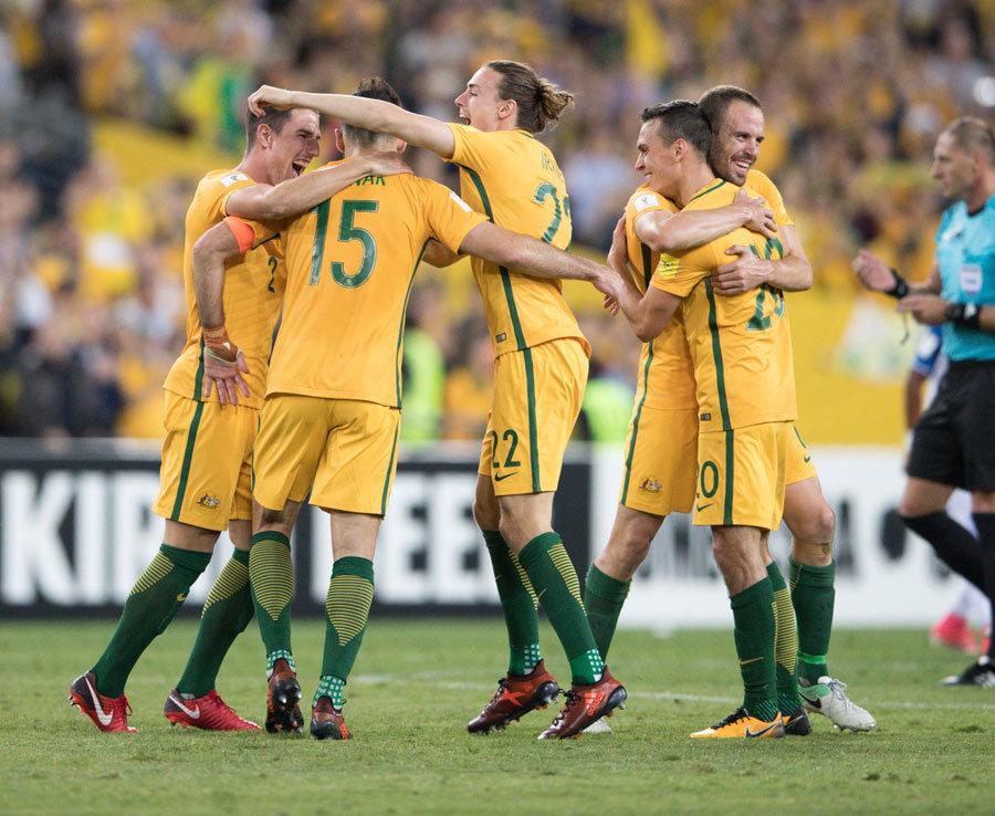 他终于迎来属于自己的夜晚