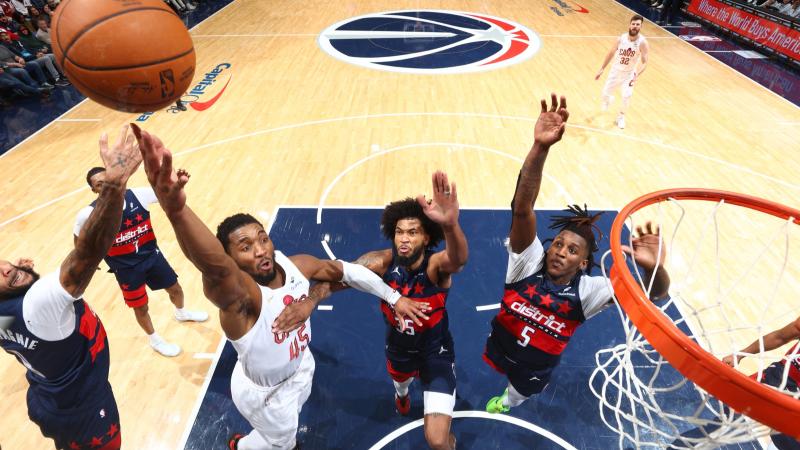 米体：埃切韦里与迪巴拉、苏莱多次通话，表达对去罗马的期待