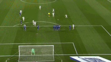 云南外援奥斯卡连续七场联赛参与进球，刷新个人中超最长纪录